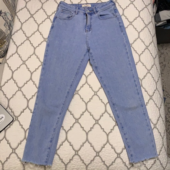Brandy Melville Denim - Brandy Melville Jeans